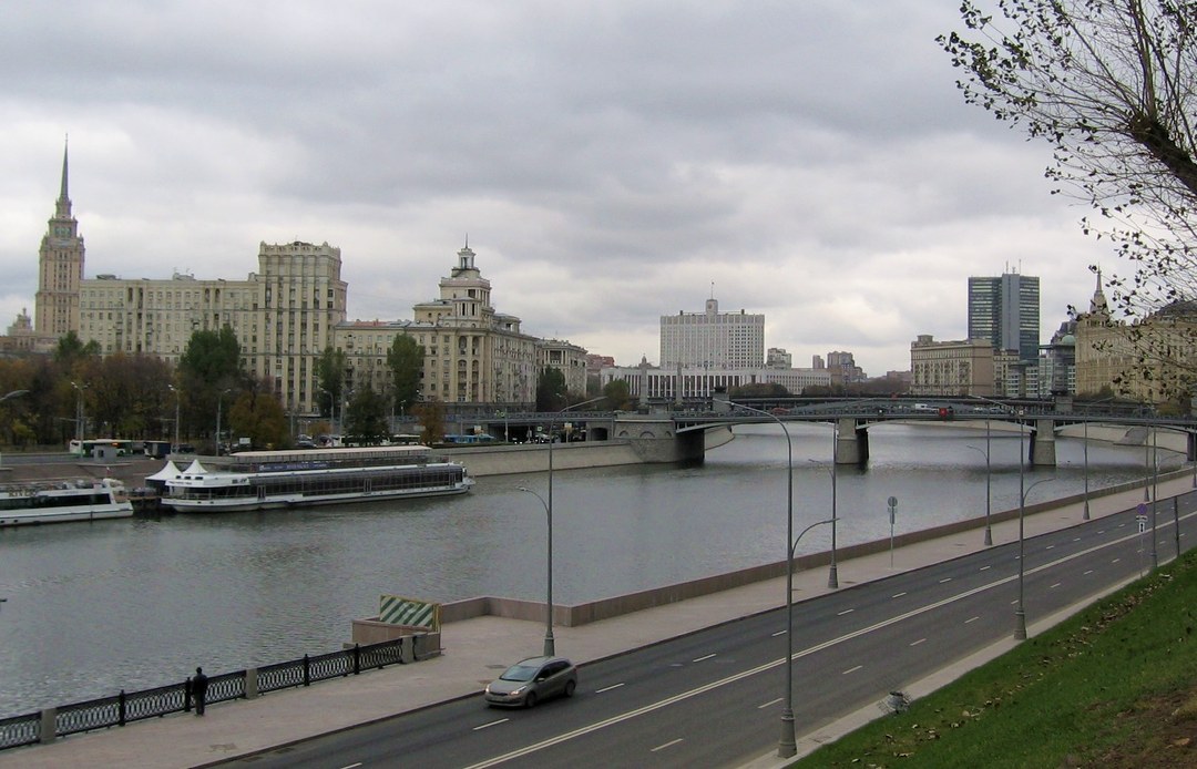 Москва-река. Белый Дом